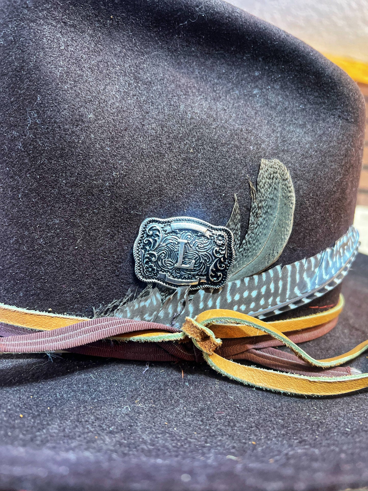 Western Embossed SILVER Buckle Hat Pin Hat Bar